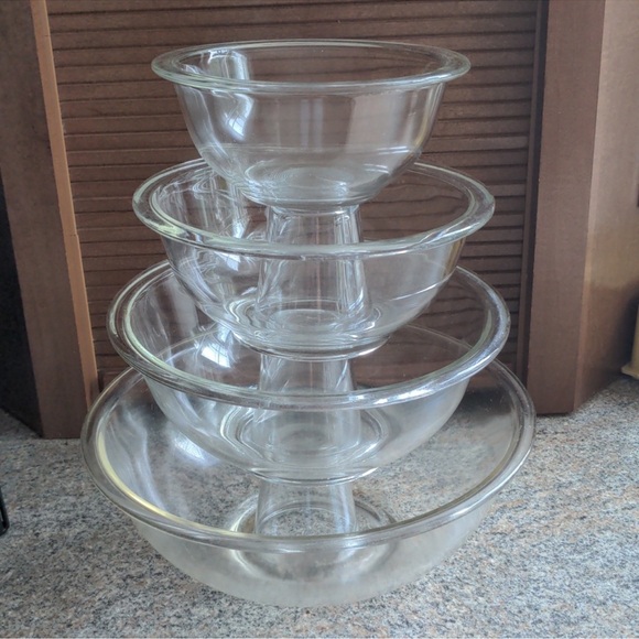 Pyrex Other - Vintage Pyrex Clear Glass Nesting Mixing Bowls Complete Set